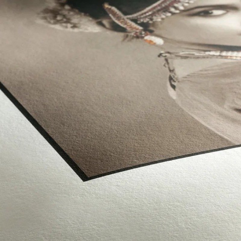 Detalhe do canto de uma impressão em papel Photo Rag